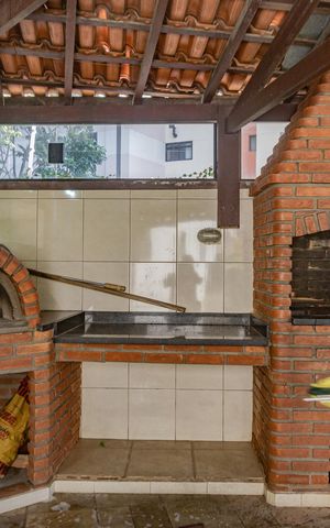 Apartamento à venda com 88m², 3 quartos e 2 vagas Apartamento à venda com 88m², 3 quartos e 2 vagasÁrea comum - Churrasqueira