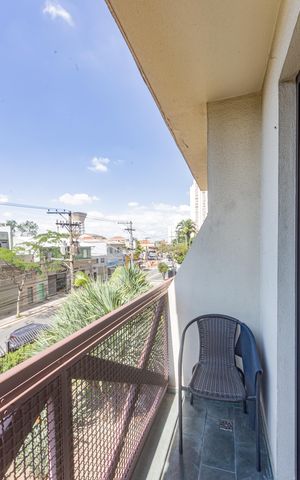 Apartamento à venda com 88m², 3 quartos e 2 vagas Apartamento à venda com 88m², 3 quartos e 2 vagasVaranda