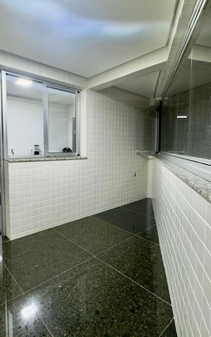 Apartamento à venda com 126m², 4 quartos e 3 vagas