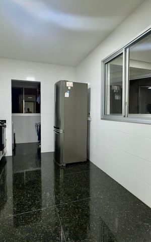 Apartamento à venda com 126m², 4 quartos e 3 vagas