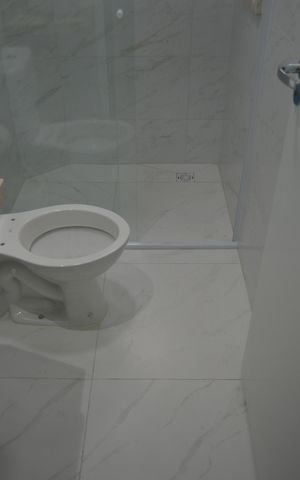 Apartamento à venda com 69m², 2 quartos e 2 vagasBanheiro de serviço
