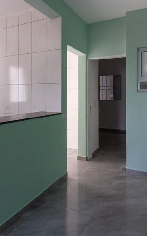 Casa para alugar com 60m², 2 quartos e 1 vagaSala