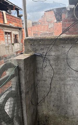 Casa à venda com 50m², 4 quartos e 1 vagaCasa 2 - Quarto  - varanda 
