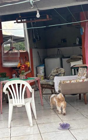 Casa à venda com 50m², 4 quartos e 1 vagaÁrea de serviço/convivência ( comum) 