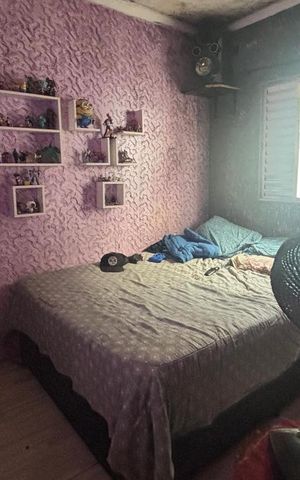 Casa à venda com 50m², 4 quartos e 1 vagaKitnet 1 - Quarto 