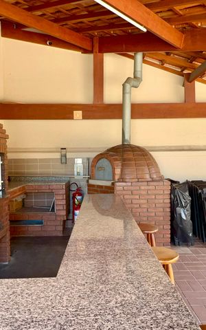 Apartamento à venda com 74m², 2 quartos e 1 vaga Apartamento à venda com 74m², 2 quartos e 1 vagaChurrasqueira