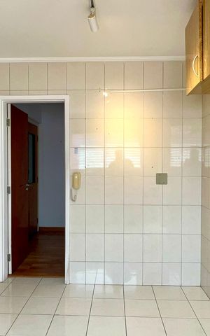 Apartamento à venda com 74m², 2 quartos e 1 vaga Apartamento à venda com 74m², 2 quartos e 1 vagaCozinha