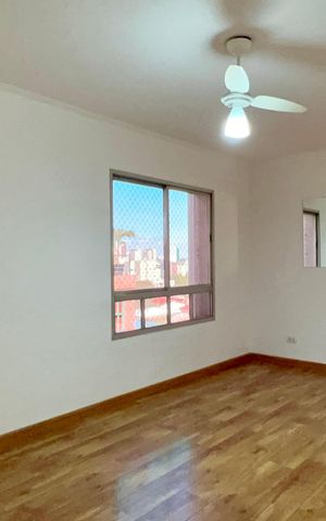 Apartamento à venda com 74m², 2 quartos e 1 vaga Apartamento à venda com 74m², 2 quartos e 1 vagaSala