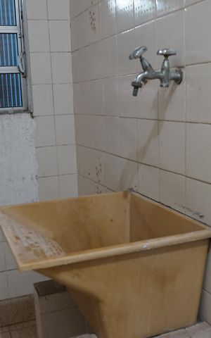 Casa à venda com 250m², 2 quartos e 1 vagaÁrea de Serviço