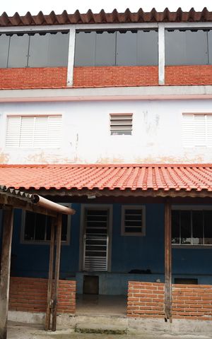 Casa à venda com 250m², 2 quartos e 1 vagaQuintal