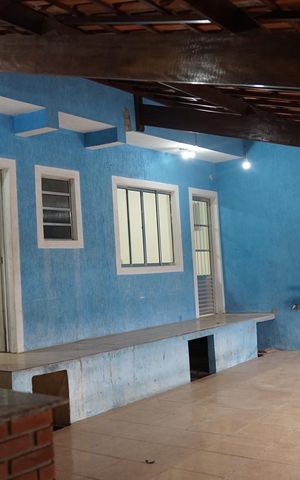Casa à venda com 250m², 2 quartos e 1 vagaFrente da casa