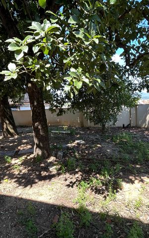 Casa à venda com 473m², 5 quartos e 3 vagasQuintal