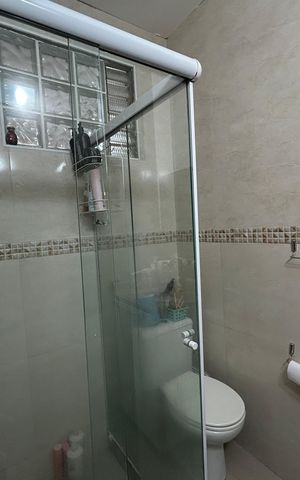 Casa à venda com 473m², 5 quartos e 3 vagasBanheiro da Suíte 2