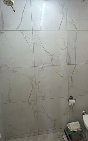 Casa à venda com 473m², 5 quartos e 3 vagasBanheiro Social 1