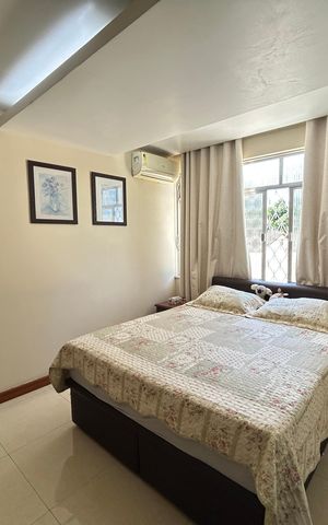 Casa à venda com 473m², 5 quartos e 3 vagasSuíte 1