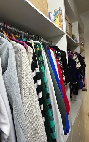Casa à venda com 473m², 5 quartos e 3 vagasCloset da suíte 2