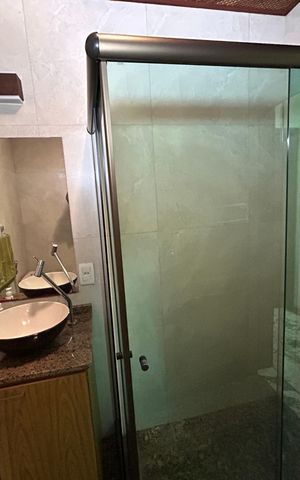 Casa à venda com 473m², 5 quartos e 3 vagasBanheiro Social 2