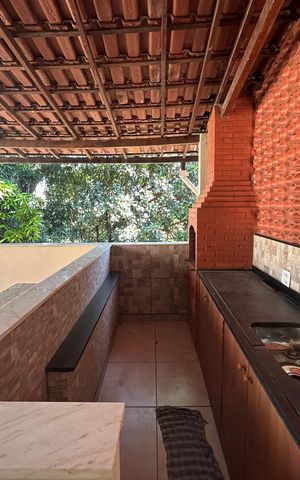 Casa à venda com 473m², 5 quartos e 3 vagasEspaço Gourmet