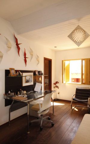 Casa à venda com 267m², 4 quartos e 3 vagasquarto 1
