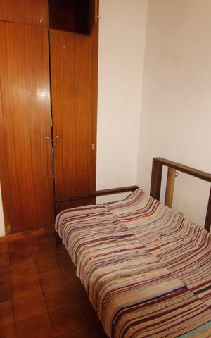 Casa à venda com 267m², 4 quartos e 3 vagasquarto 2