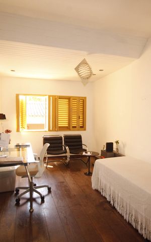 Casa à venda com 267m², 4 quartos e 3 vagasquarto 1