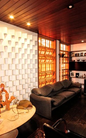 Casa à venda com 267m², 4 quartos e 3 vagassala