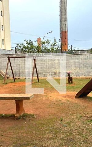 Apartamento à venda com 49m², 2 quartos e 1 vaga Apartamento à venda com 49m², 2 quartos e 1 vagaÁrea comum - Playground