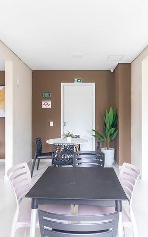 Apartamento para alugar com 32m², 2 quartos e sem vagaÁrea comum - Salão de festas