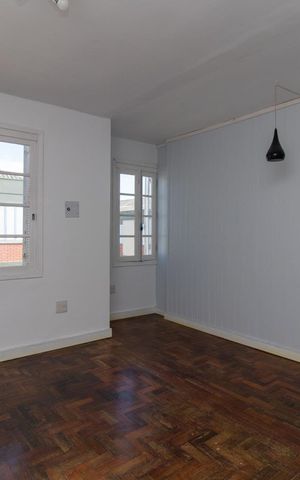 Apartamento à venda com 63m², 3 quartos e sem vaga Apartamento à venda com 63m², 3 quartos e sem vagaSala