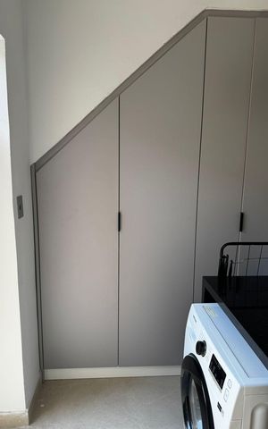 Casa para alugar com 240m², 2 quartos e 2 vagas Casa para alugar com 240m², 2 quartos e 2 vagasÁrea de serviço