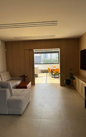 Casa para alugar com 240m², 2 quartos e 2 vagas Casa para alugar com 240m², 2 quartos e 2 vagasSala