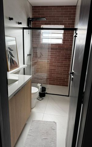 Casa para alugar com 240m², 2 quartos e 2 vagas Casa para alugar com 240m², 2 quartos e 2 vagasBanheiro