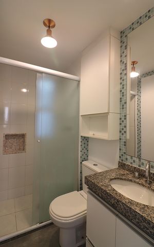 Apartamento à venda com 58m², 2 quartos e 1 vagaBanheiro Social