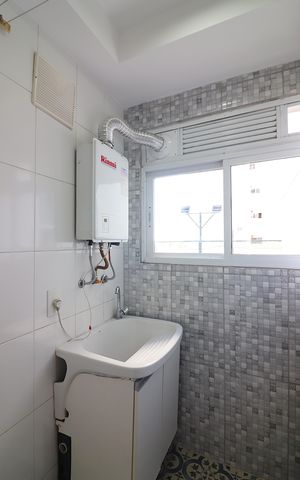 Apartamento à venda com 58m², 2 quartos e 1 vagaÁrea de Serviço