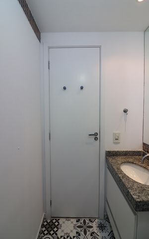 Apartamento à venda com 58m², 2 quartos e 1 vagaQuarto 1 - Suíte Banheiro 