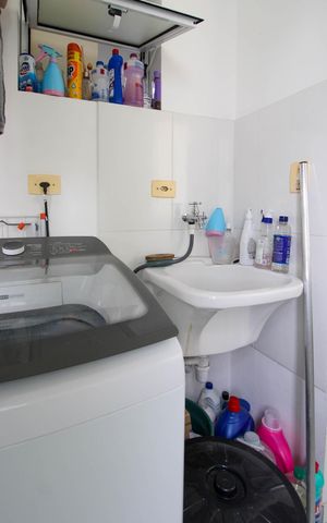Apartamento à venda com 117m², 4 quartos e 2 vagas Apartamento à venda com 117m², 4 quartos e 2 vagasÁrea de Serviço