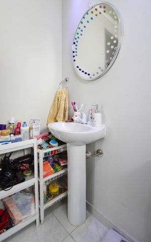 Apartamento à venda com 117m², 4 quartos e 2 vagas Apartamento à venda com 117m², 4 quartos e 2 vagasBanheiro da Suíte