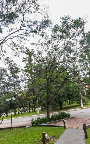 Casa de condomínio à venda com 830m², 4 quartos e 4 vagas