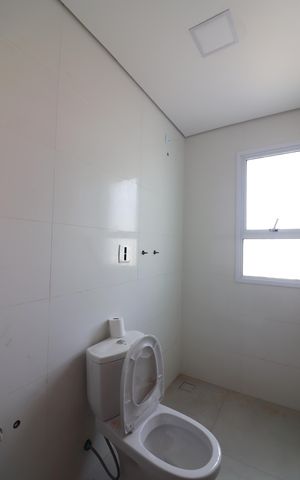 Apartamento para alugar com 70m², 2 quartos e 1 vagaQuarto 1 - Suíte Banheiro 