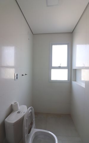 Apartamento para alugar com 70m², 2 quartos e 1 vagaQuarto 1 - Suíte Banheiro 