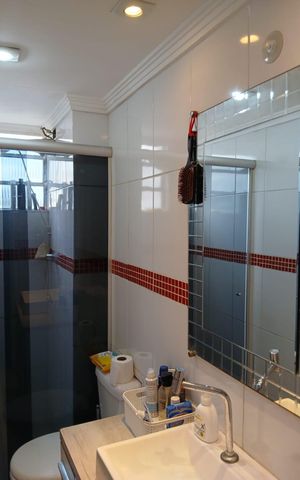Apartamento à venda com 42m², 2 quartos e 1 vaga Apartamento à venda com 42m², 2 quartos e 1 vagaBanheiro