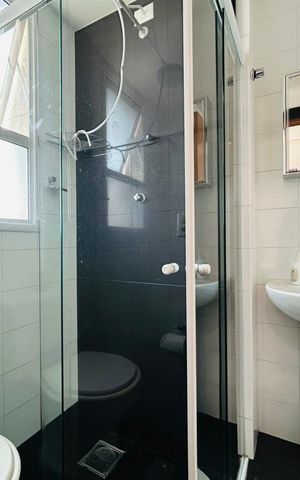 Apartamento à venda com 274m², 4 quartos e 5 vagas Apartamento à venda com 274m², 4 quartos e 5 vagasBanheiro