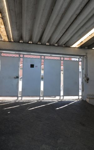 Casa à venda com 60m², 1 quarto e 1 vagaGaragem