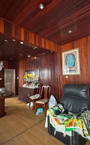 Casa para alugar com 350m², 5 quartos e sem vaga Casa para alugar com 350m², 5 quartos e sem vagaSala