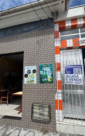 Casa para alugar com 350m², 5 quartos e sem vaga Casa para alugar com 350m², 5 quartos e sem vagaFachada com PLACA