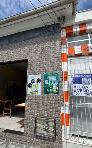 Casa para alugar com 350m², 5 quartos e sem vaga Casa para alugar com 350m², 5 quartos e sem vagaFachada com PLACA