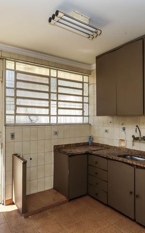 Casa para alugar com 212m², 3 quartos e 2 vagasCozinha