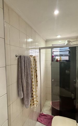 Apartamento à venda com 48m², 2 quartos e sem vaga Apartamento à venda com 48m², 2 quartos e sem vagaBanheiro