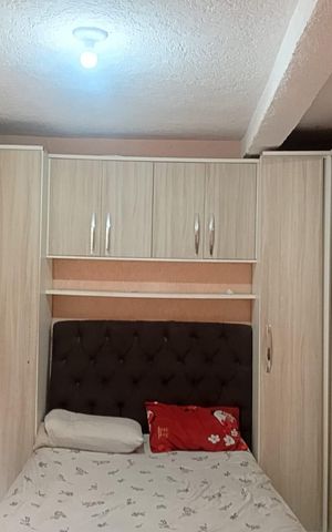 Casa à venda com 46m², 2 quartos e sem vaga Casa à venda com 46m², 2 quartos e sem vagaQuarto