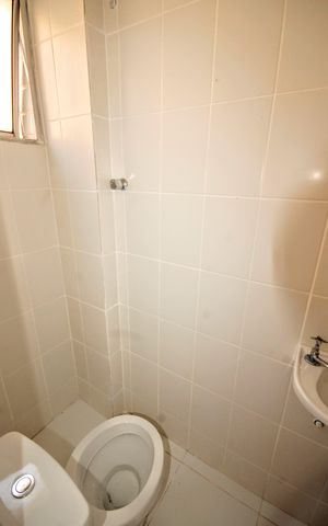 Apartamento à venda com 65m², 3 quartos e 2 vagasBanheiro de serviço